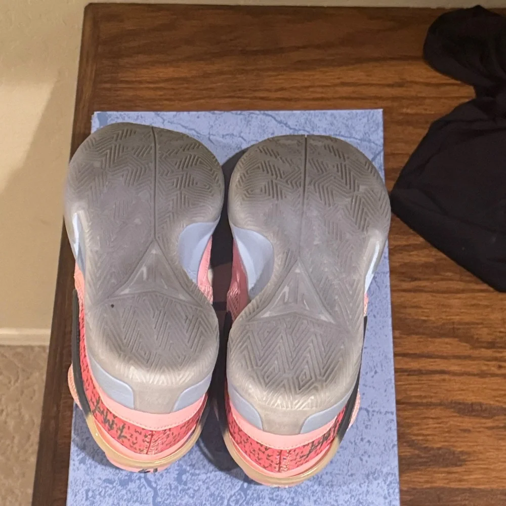 (Used three times) Nike Ja 1 Day One Soft Pink Basketball shoe - Picture 3 of 6